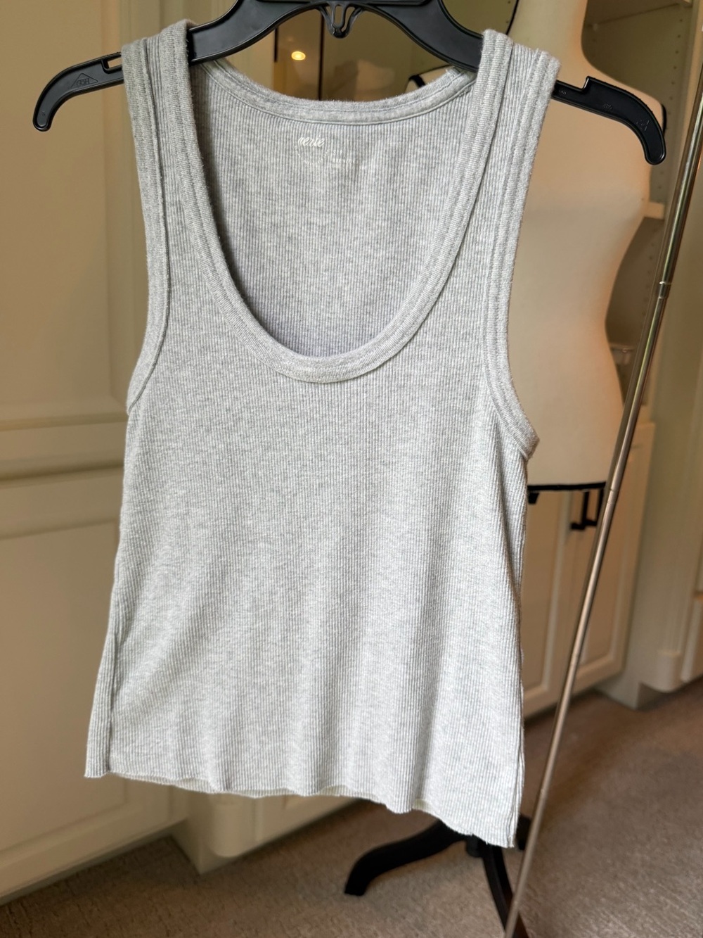 aerie Light Gray Ribbed Scoop Tank
